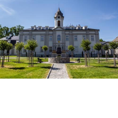 Hotel Panství Dlouhá Lhota