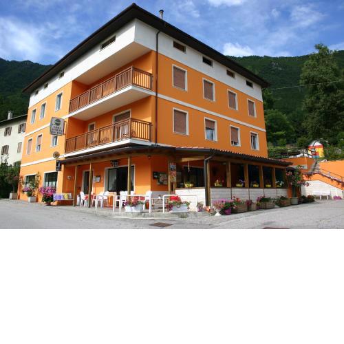 Hotel Passo Buole