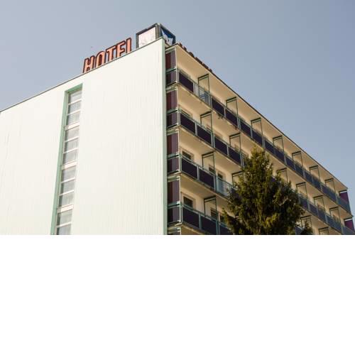 Hotel Pelikán