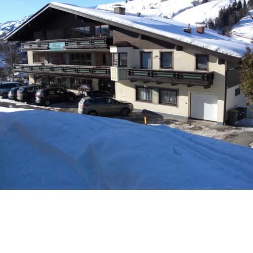 Hotel-Pension Flora