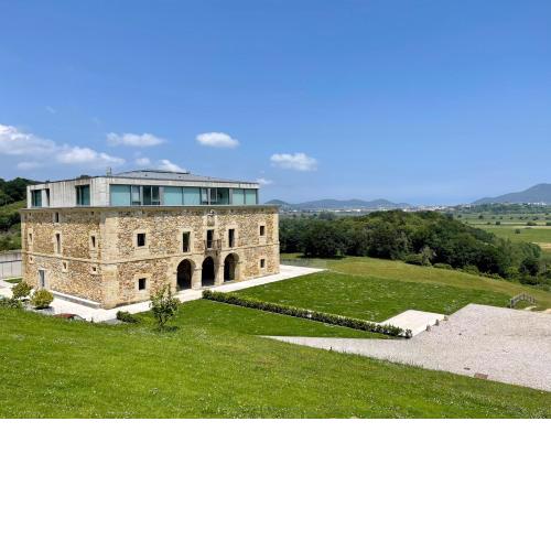 Hotel Pico Velasco