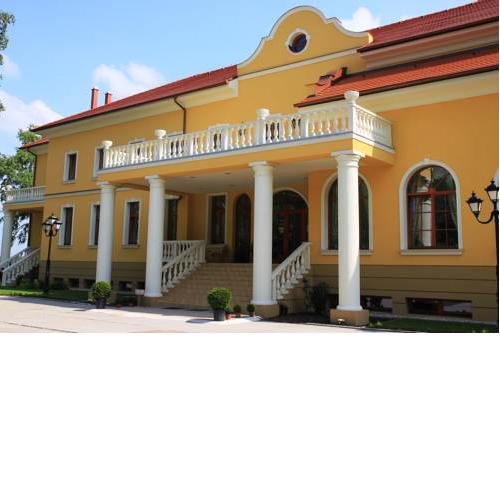 Hotel *** Plauter Kúria