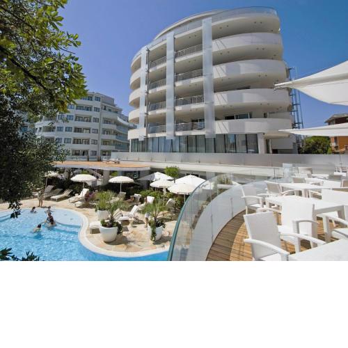 Hotel Premier & Suites - Premier Resort