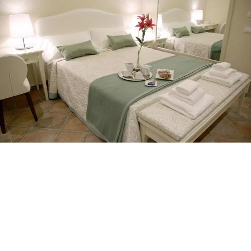 Hotel Renaissance