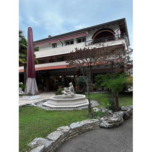 Hotel Rey's