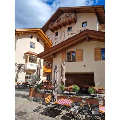 Hotel Schmuckhof