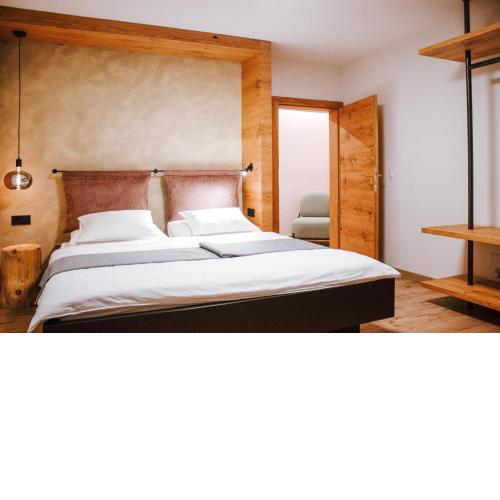 Hotel Schönberg B&B