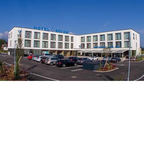 Hotel Seven