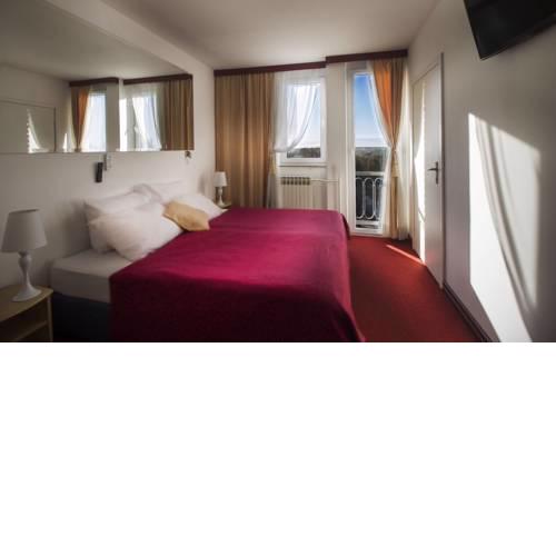 Hotel Slavonija