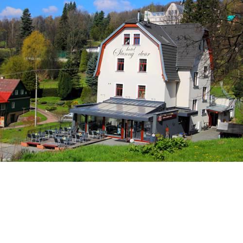 Hotel Slunný Dvůr