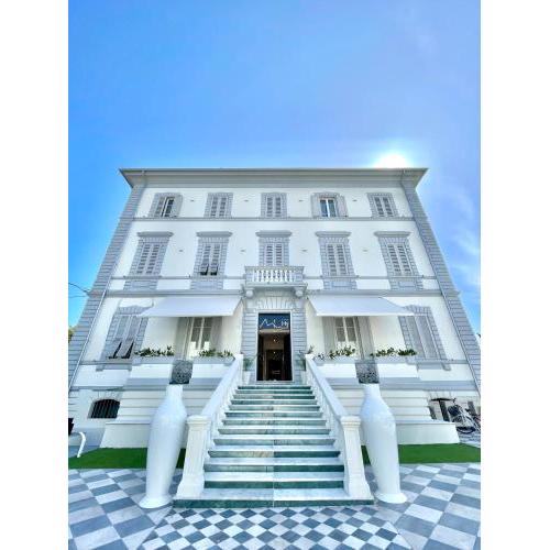 Hotel Tirreno
