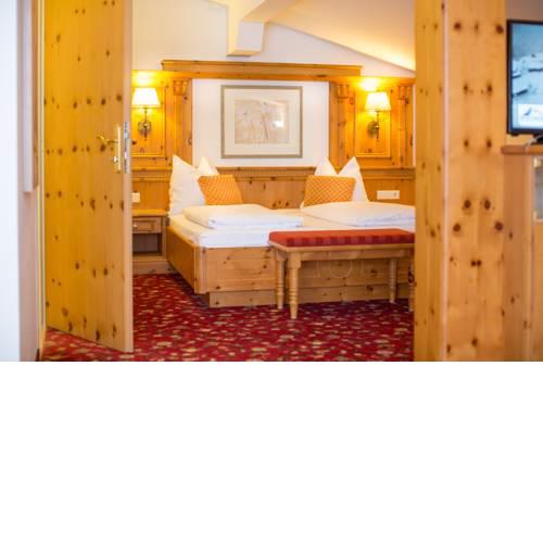 Hotel TONI