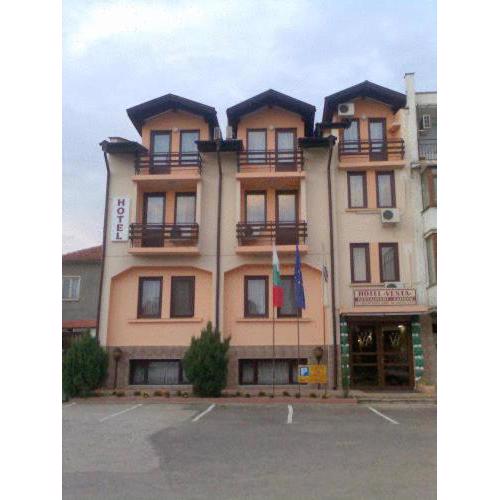 Hotel Vesta