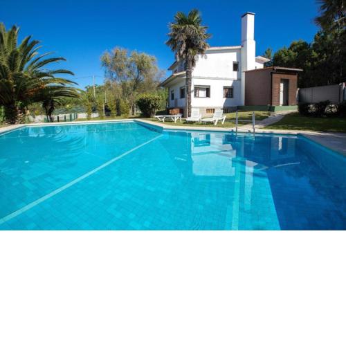 House - 3 Bedrooms with Pool WiFi and Sea views - 7428
