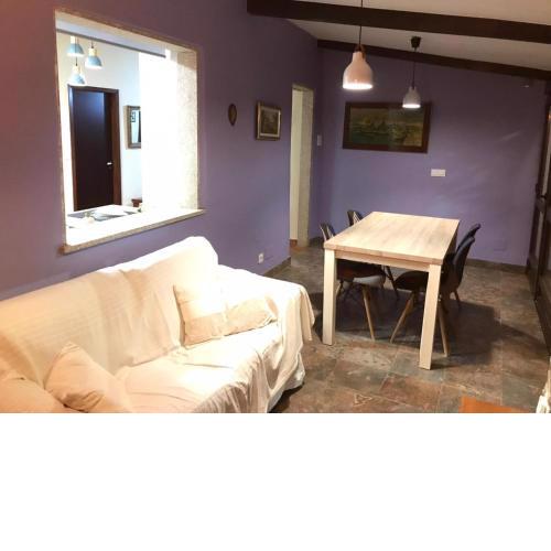 House 3 Bedrooms 0214