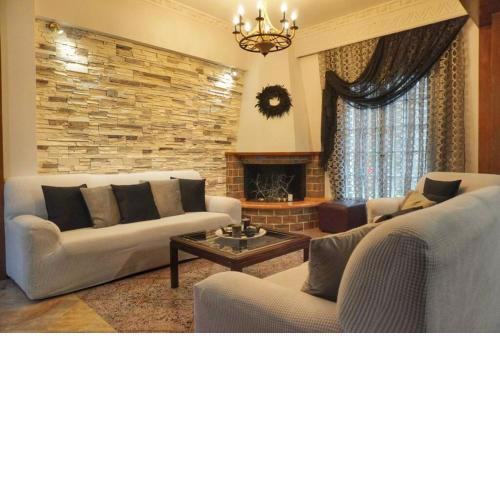 ΣΠΙΤΙ ΑΝΤΩΝΗΣ ΓΙΑΝΝΑ HOUSE ADONIS GIANA