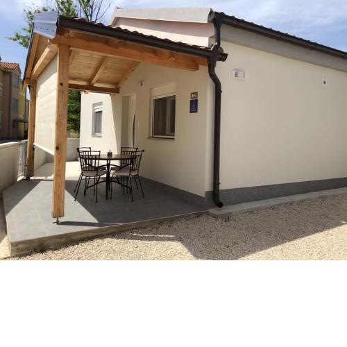 House Ella