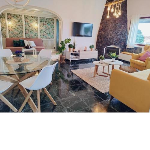 House Experience Villa Violeta