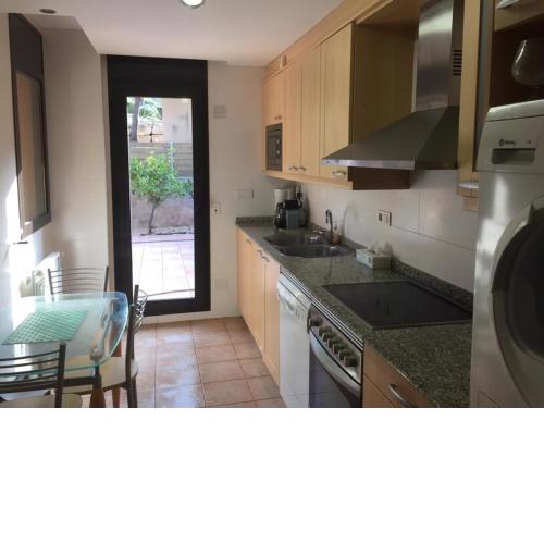 HOUSE FOR HOLIDAY