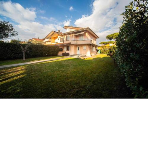 House Holiday Le Sorelle a pochi passi dal mare