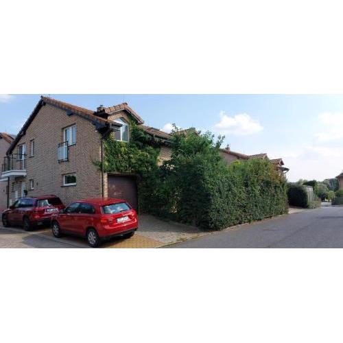 House in beautiful suburb of Prague