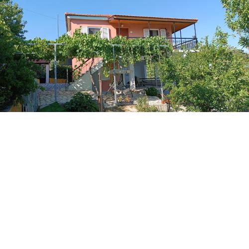 House in Zaloggo