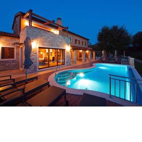 House Labin 688