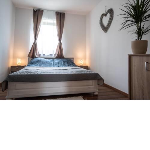 House Nr. 10