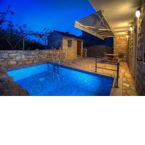 House Tihana