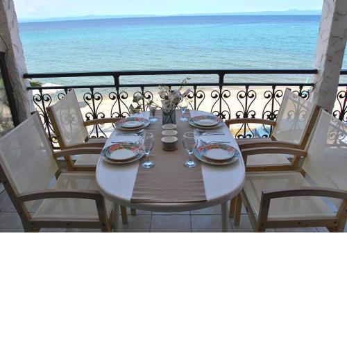 Houseloft Sandals Beachfront
