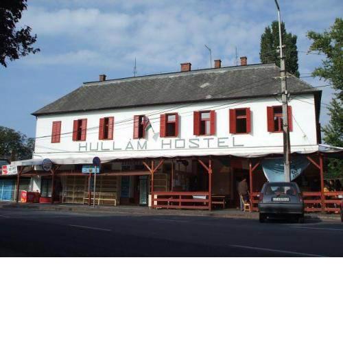 Hullam Hostel