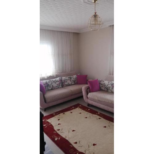 Huzur dolu köy evi