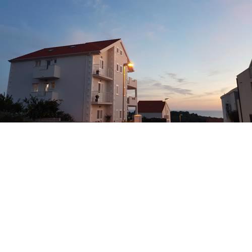 Hvar de luxe apartments 1