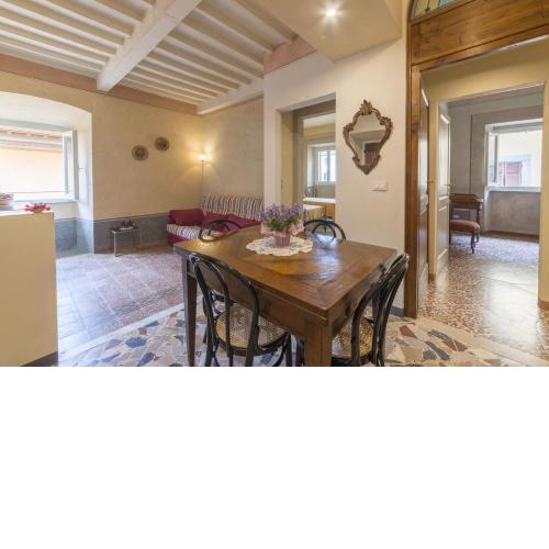 I Bei Ricordi - Historic Centre Apartment 6