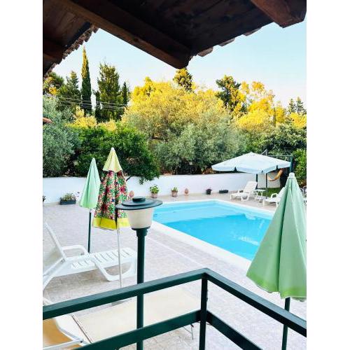I Mori e i Limoni affitto breve piscina giardino e panorama a 1 km dal mare