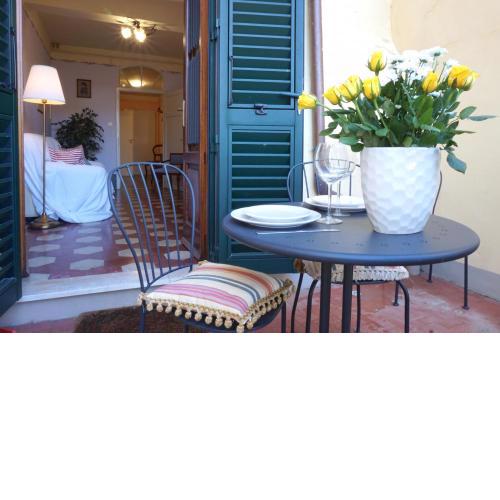 I Pratini, Cozy in Center Town with Terrace