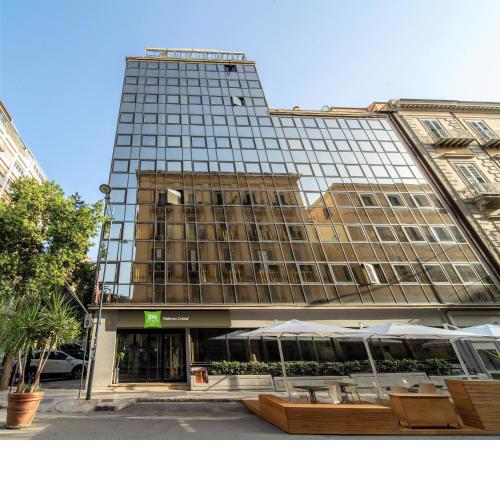 Ibis Styles Palermo Cristal