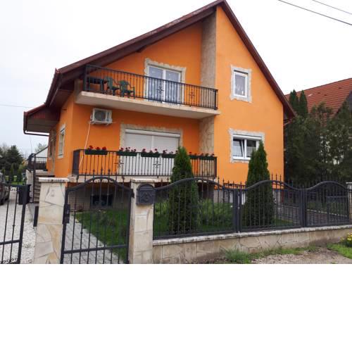 Ibolya Apartman