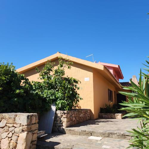 Ichnos House