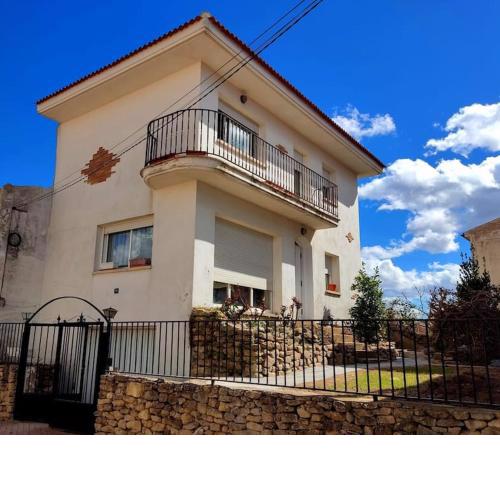 Ideal Familias - WIFI - Chimenea