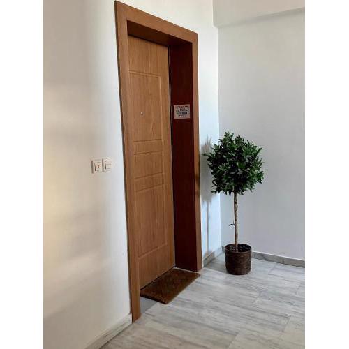 Ideal location, 360 sea view, 2 beds, modern apartment
