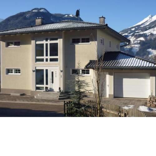 Idyllic Holiday Home in Hart im Zillertal with Balcony