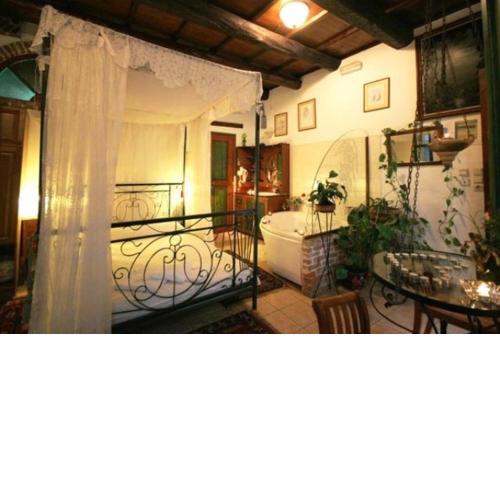 Ifigenia Traditional Rooms & Maisonettes