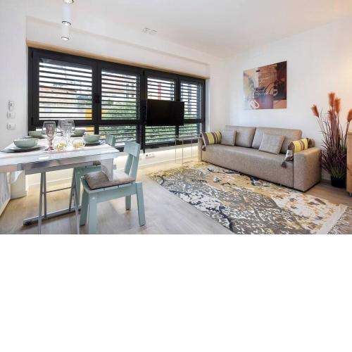 II-I Hub Luxury New Apartments