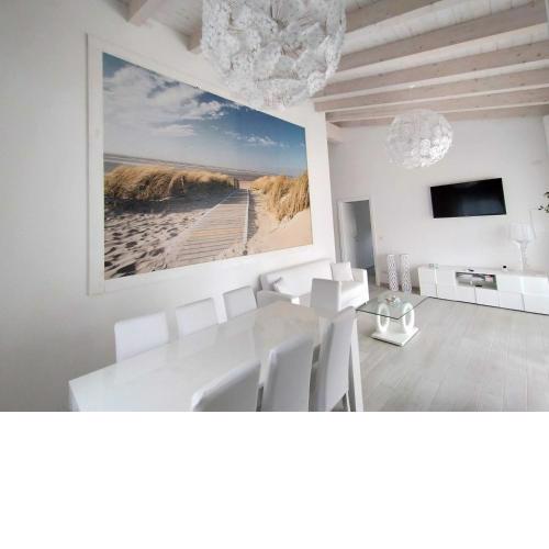 IKEBANA VILLAS PORTO PINO BEACH