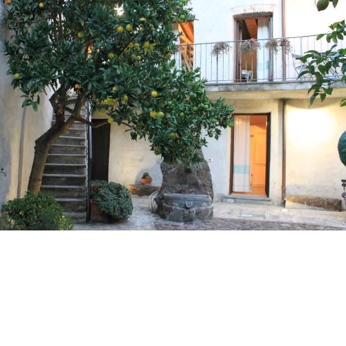 Il balcone sui limoni