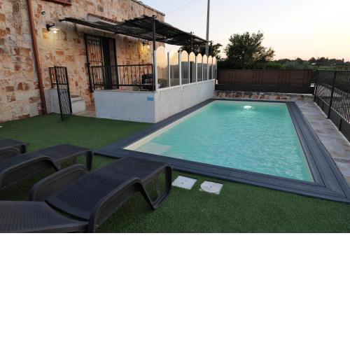 Il borgodellequerce CASA ULIVI PISCINA PRIVATA