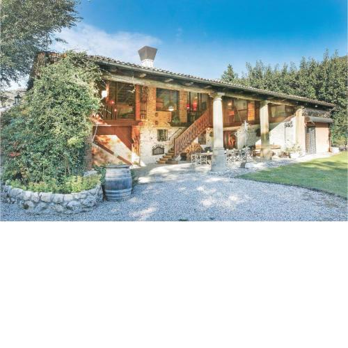 Il Casale Del Vino