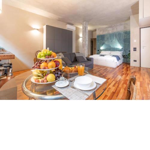 Il Garbo Apartments and Suite