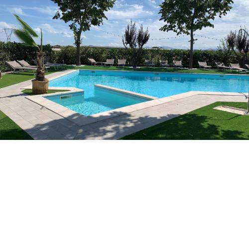 Il Giullare by agriturismo Borgo Castellaccia